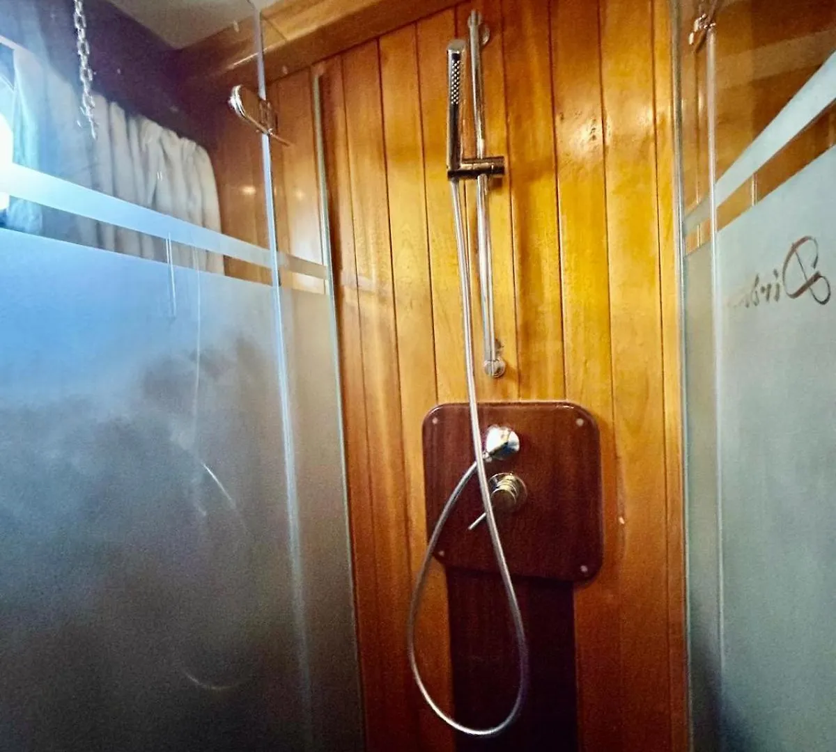 Hotel Wooden Boat- La Goletta Barcelona Španělsko